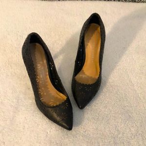 Lauren Conrad | Black Floral Cutout High-Heels